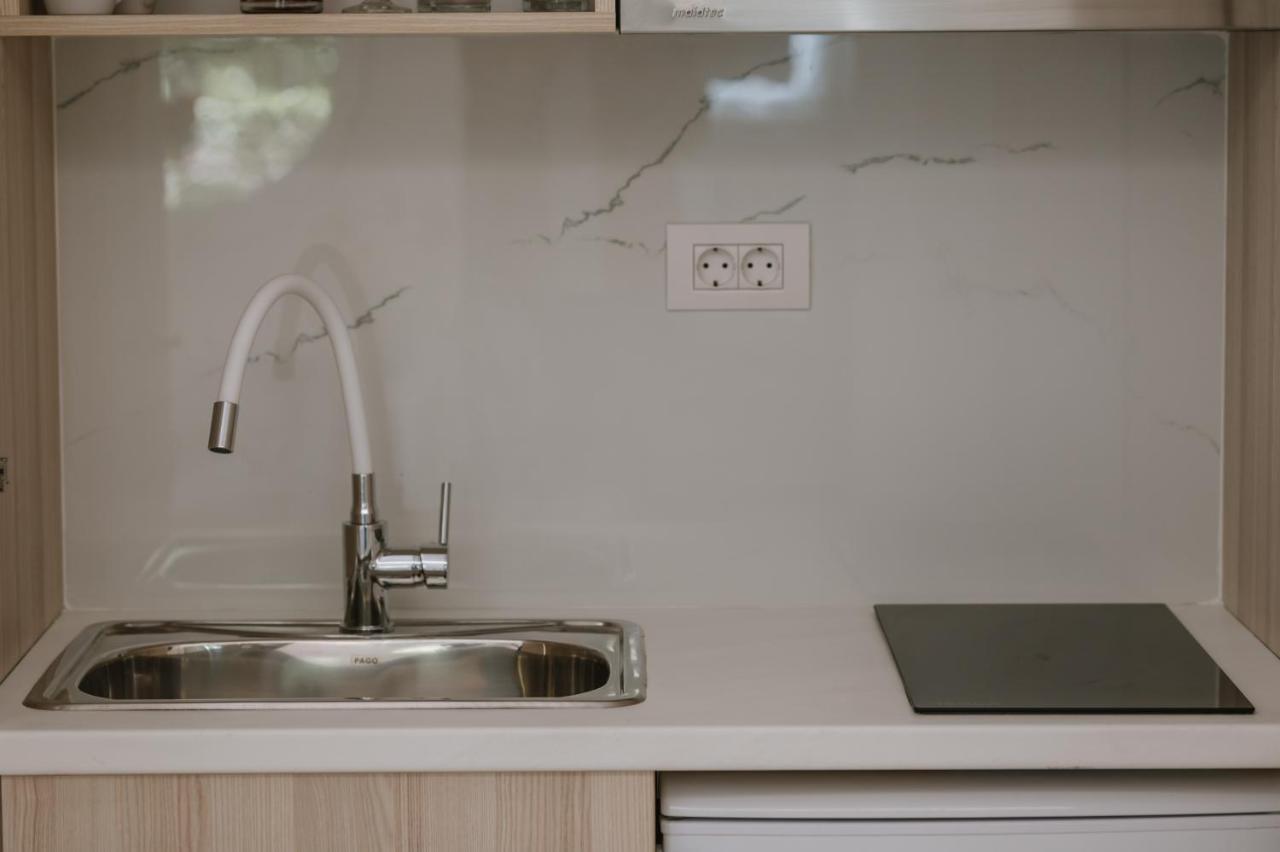 Dora Apartments アギア・ペラギア エクステリア 写真